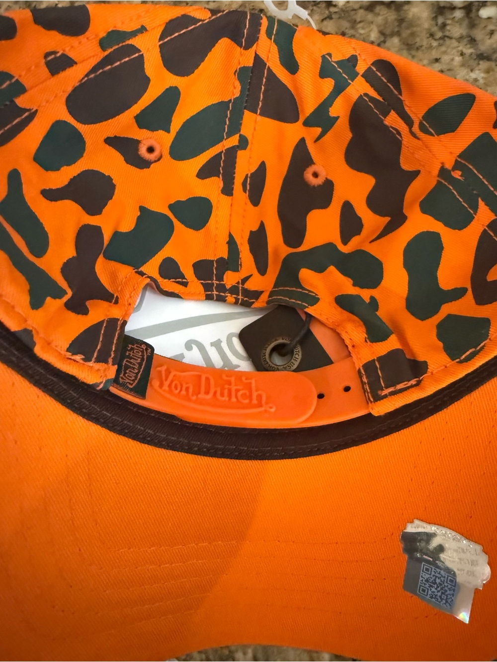 NWT Von Dutch Camo Trucker “Chris Brown” Snapback Cap - Picture 2 of 4